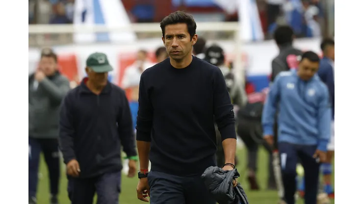 Nicolás Núñez reconoce que necesita volantes en la UC para 2024