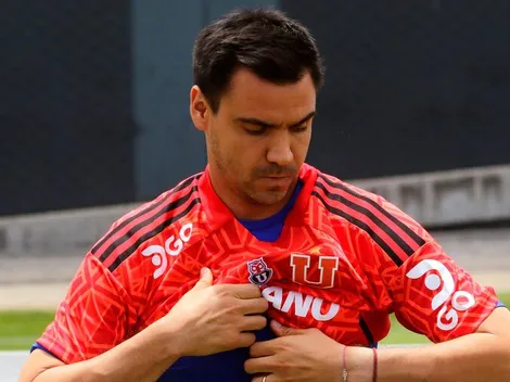 Hinchas de la UC no perdonan a Toselli: "En San Carlos te dimos de comer"