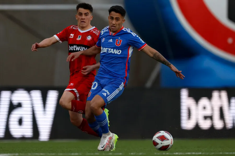 Lucas Assadi tendrá una oportunidad de oro ante la UC. | Foto: Photosport