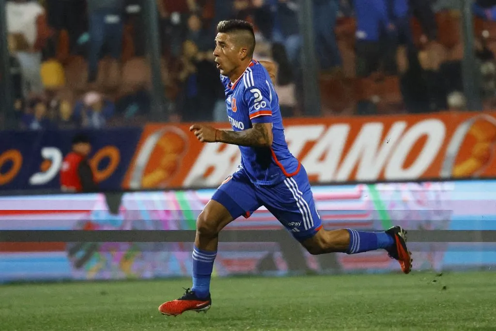 Canales pone todas las fichas en Fernández | Foto: Photosport