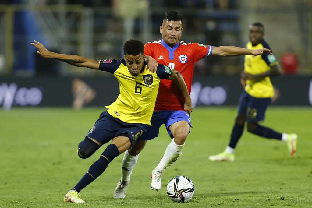 Ecuador recibe sanción de resta de puntos por caso Byron Castillo (Foto: Marcelo Hernandez/Getty Images)