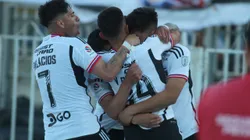 Los albos presentarán varios movimientos en su formación contra La Calera. (Foto: Jorge Loyola/Photosport)