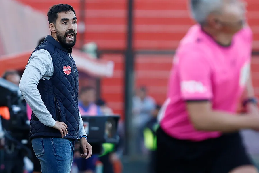 Pellicer perfila a Meneghini como DT para la U | Foto: Photosport