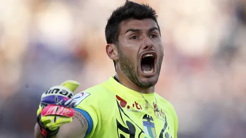 Paulo Garcés cree que el arquero de la selección es sí o sí Claudio Bravo.