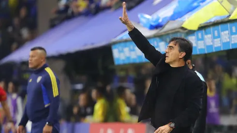 Gustavo Quinteros podría dirigir sus últimos partidos en Colo Colo