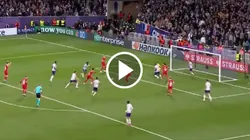 El seleccionado nacional jugó los 90 minutos ante Liverpool