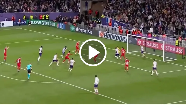 El seleccionado nacional jugó los 90 minutos ante Liverpool