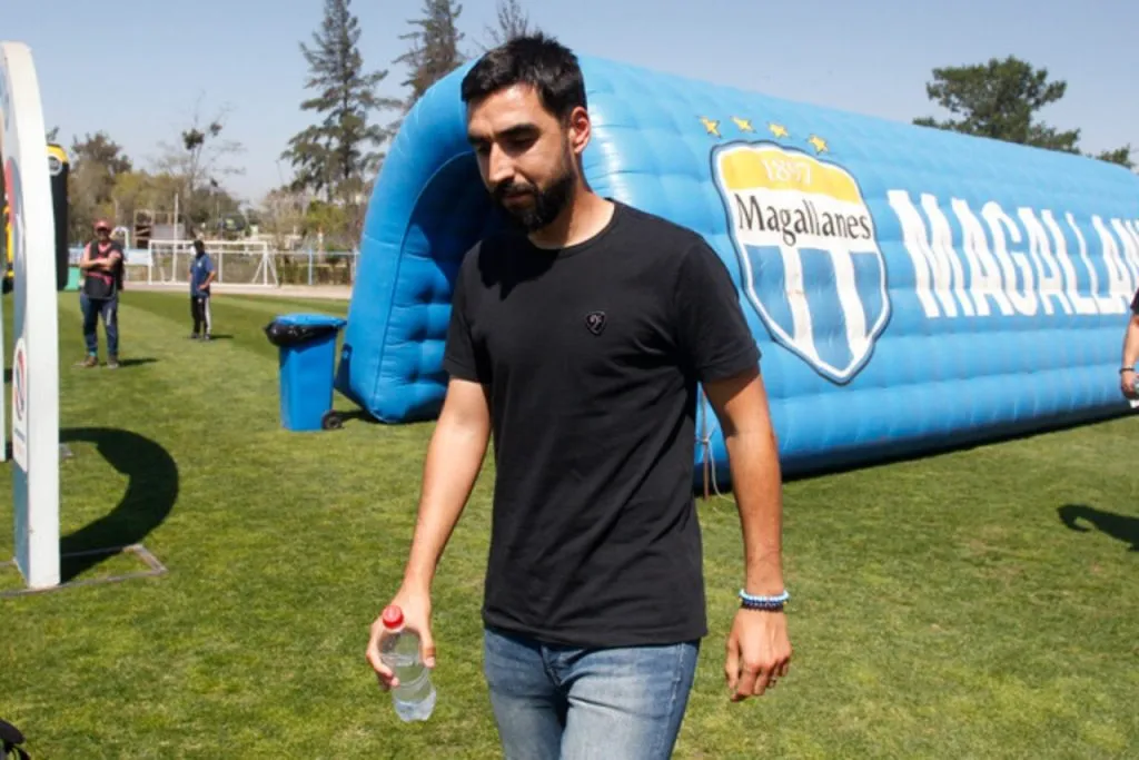 Paqui acaricia una clasificación a una copa internacional con Everton (Photosport)