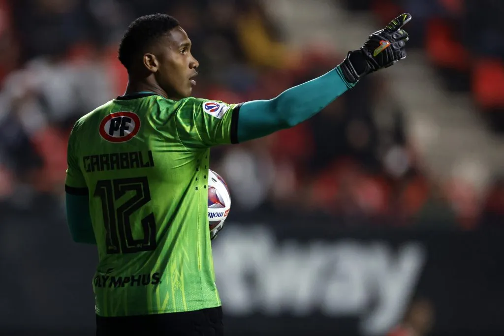 Omar Carabalí es uno de los pilares de la campaña de Unión La Calera este 2023. (Foto: Andrés Pina/Photosport)