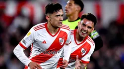 Dirigente de River echa al agua a Pablo Solari. (Foto: Getty)