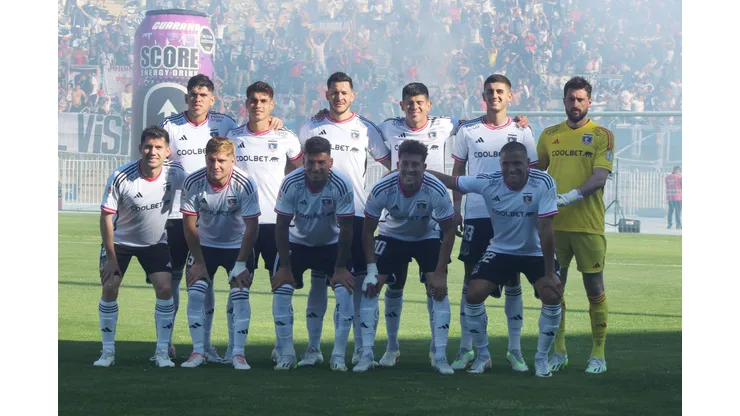Equipo titular de Colo Colo en la victoria por 2-1 sobre Magallanes en Rancagua. (Foto: Jorge Loyola/Photosport)