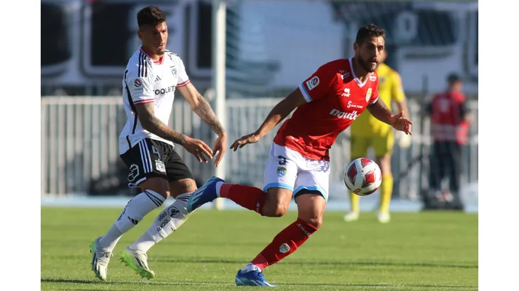 Magallanes y Colo Colo se enfrentan en el Estadio El Teniente de Rancagua. (Foto: Jorge Loyola/Photosport)