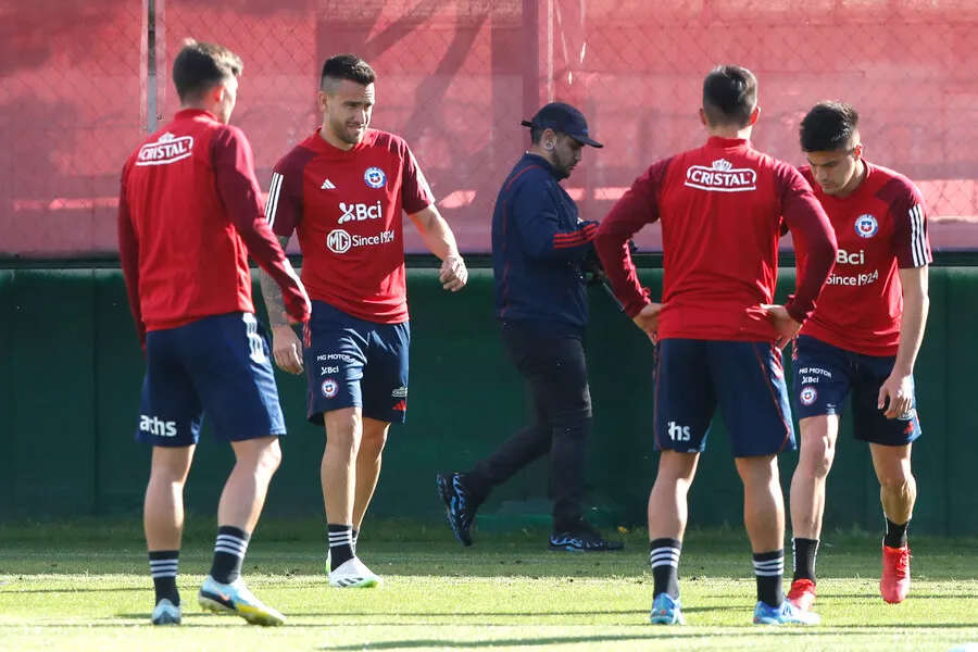 González no ve a Zaldivia como carta para La Roja adulta. | Foto: Photosport