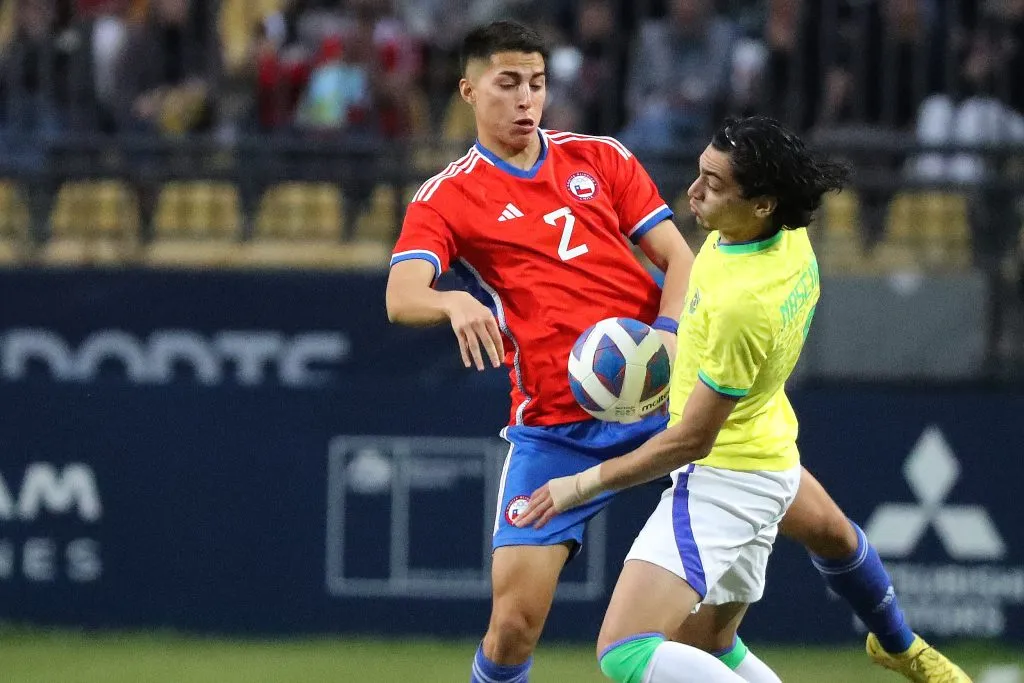 Jonathan Villagra es el crédito de Osvaldo Hurtado para La Roja (Santiago 2023 vía Photosport)