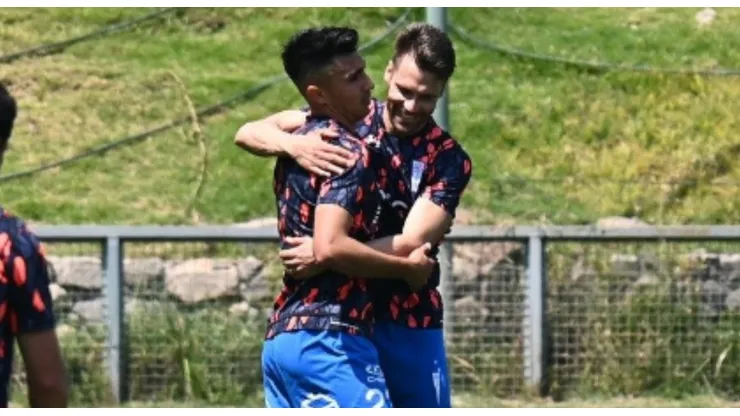 Nieto se despachó un golazo en el triunfo de la UC.