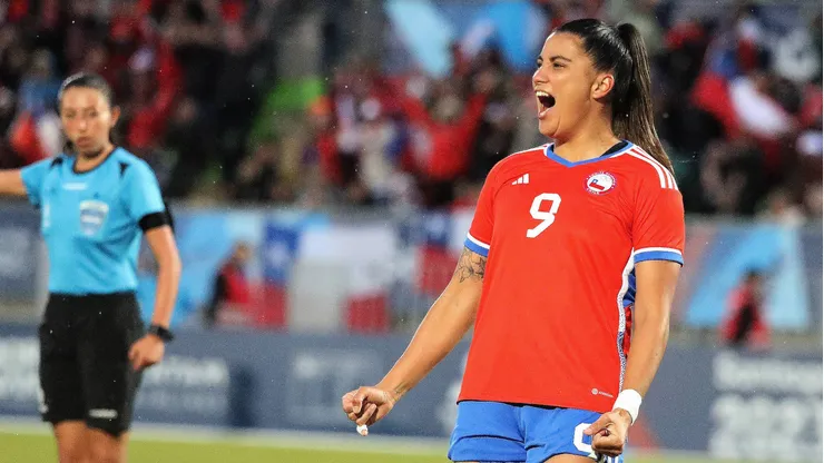 Urrutia será la portera titular para disputar el Oro entre Chile y México