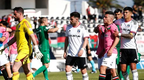 Titular albo está entre algodones.