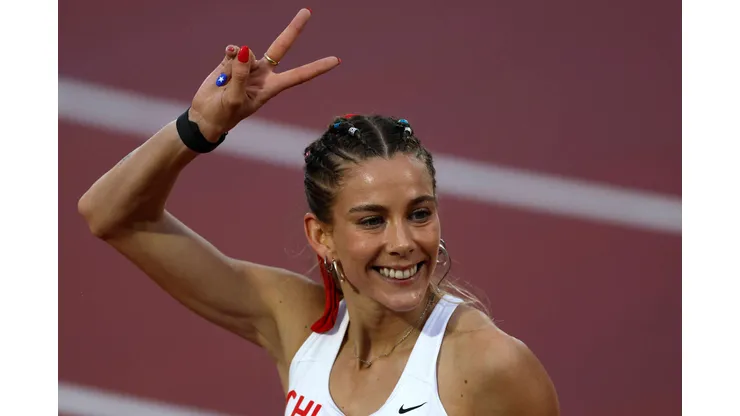 Isidora Jiménez fue protagonista en la medalla de plata en el 4×100 femenino