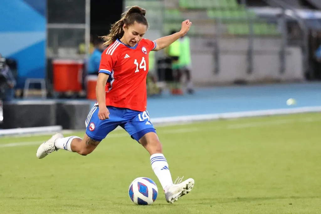 Franchesca Caniguán ha disputado cuatro partidos en los Juegos Panamericanos y ha anotado un gol. (Foto: Manuel Lema O/Santiago 2023 vía Photosport)