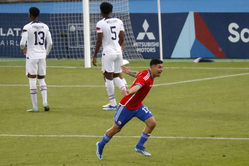El volante César Pérez anotó el único gol de Chile ante Estados Unidos por la semifinal de los Juegos Panamericanos. (Foto: Dedvi Missene/Santiago 2023 vía Photosport)