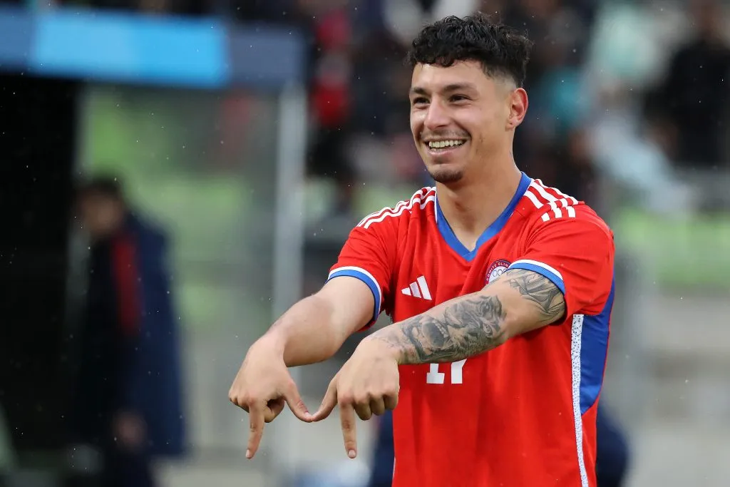César Pérez le dio la clasificación a Chile a la gran final del fútbol masculino en los Juegos Panamericanos. (Foto: Manuel Lema/Santiago 2023 vía Photosport)