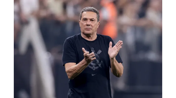 Vanderlei Luxemburgo se une a la lista de posibles entrenadores para Colo Colo. (Foto: Alexandre Schneider/Getty Images)