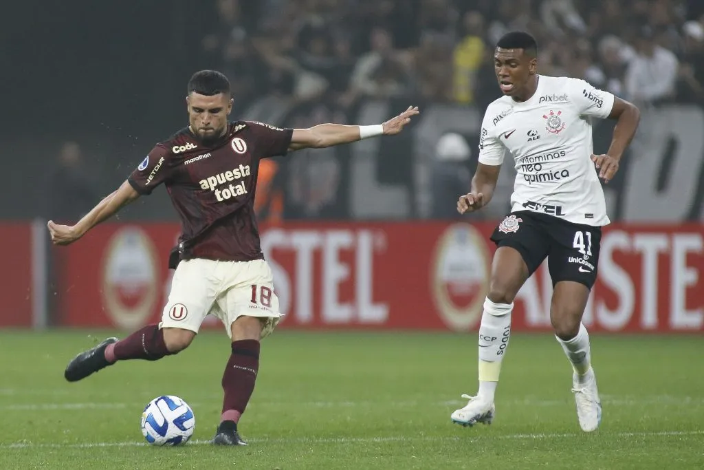 Ureña disputando un partido por Copa Sudamericana | FOTO: Miguel Schincariol/Getty Images
