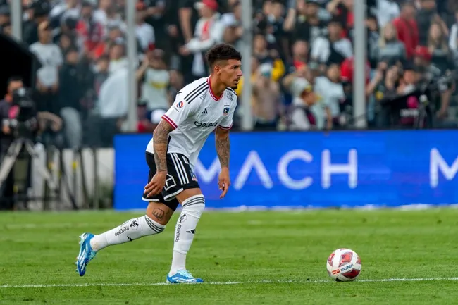 Alan Saldivia se convirtió en uno de los altos valores de Colo Colo. (Foto: Guillermo Salazar)