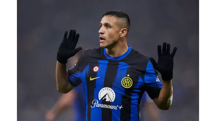El chileno empieza a despedirse del Inter y a fin de año deberá buscar club