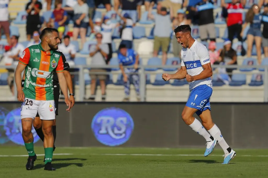 Di Santo no puedo llevar una buena temporada con la UC | Foto: Photosport
