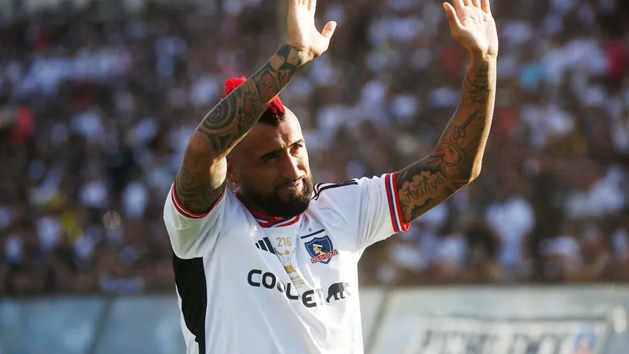 Arturo Vidal podría volver a Colo Colo en los próximos días.