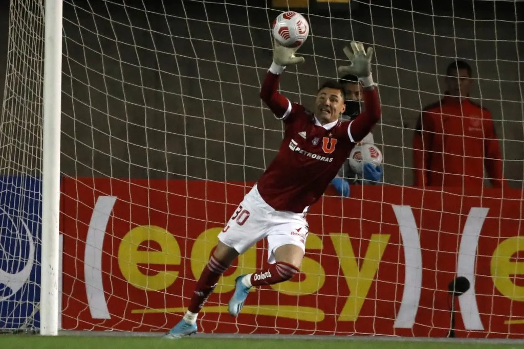 Campos es una de las grandes promesas del fútbol chileno y la U | FOTO: Andres Pina/Photosport