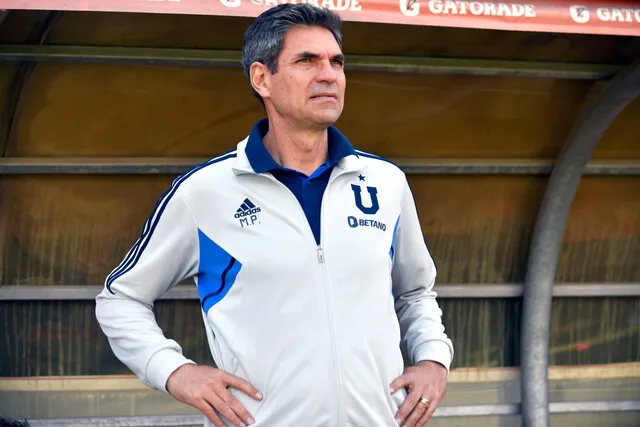 Tras caer ante Copiapó, todos pensaban que Pellegrino se iba de la U (Photosport)