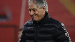 El entrenador argentino Ariel Holan estaría en la carpeta de Colo Colo. (Foto: Juan Eduardo López/Photosport)