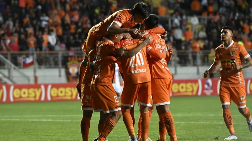 Cobreloa suma fichajes pero ninguno de renombre y todos tarde según ídolo del club (Photosport)