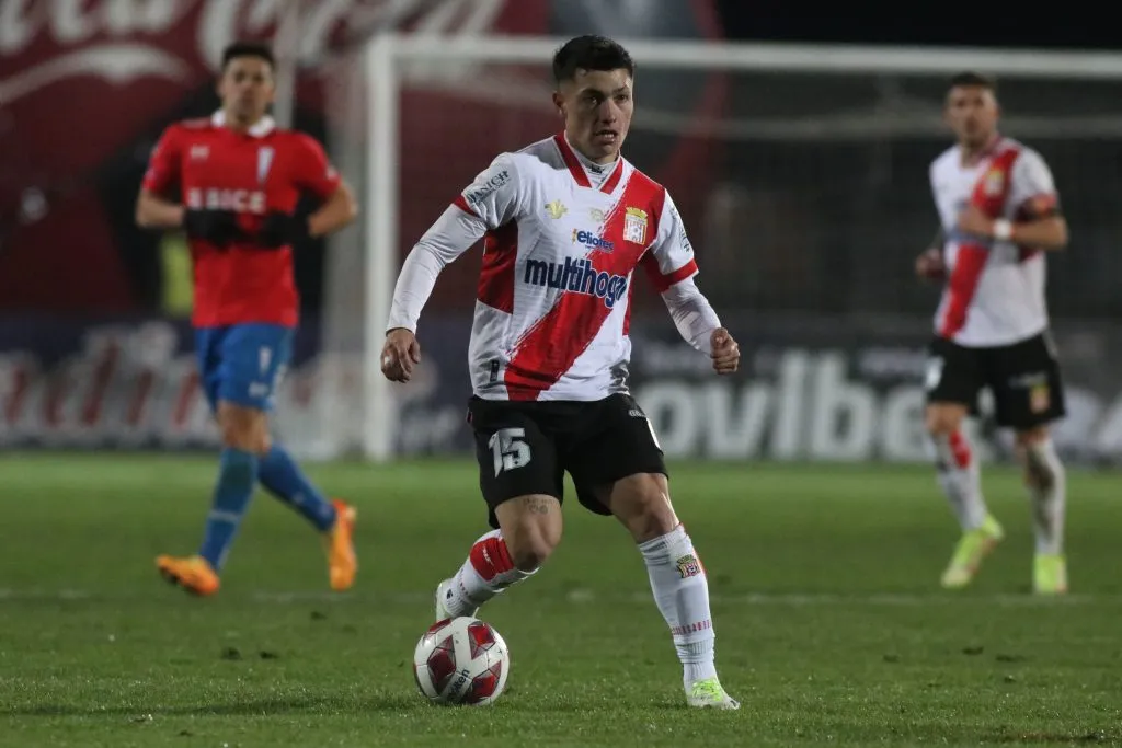 Cristián Zavala viene de jugar en Curicó Unido. (Foto: Jorge Loyola/Photosport)