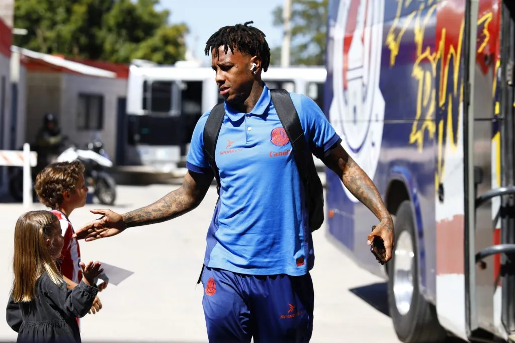 Hernández ha tenido pasos por la Serie A de Italia y la Premier League, entre otras ligas | FOTO: Leopoldo Smith/Getty Images