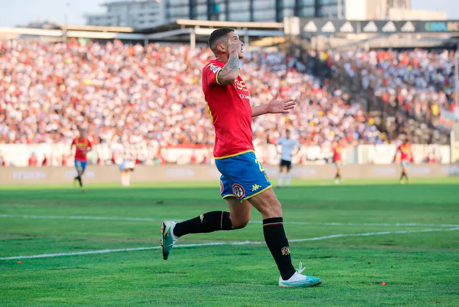 Leandro Garate ahora suena en Argentina. | Foto: Photosport