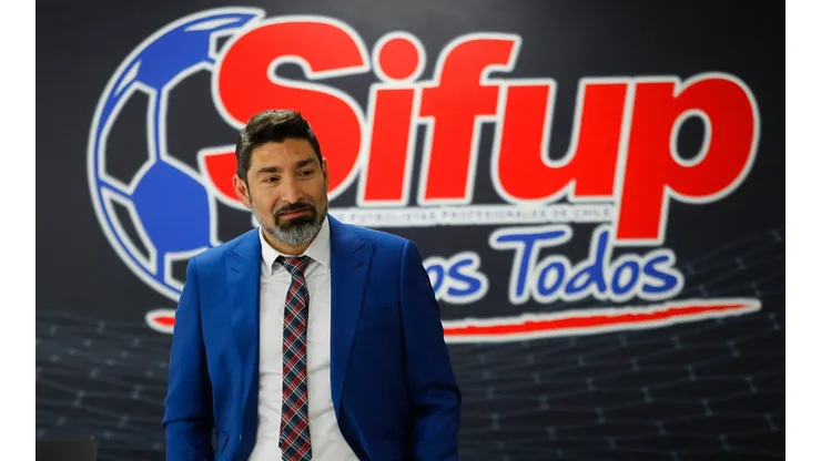 Gamadiel García se refiere al aumento de extranjeros aprobado en el Consejo de Presidentes (Foto: Photosport)