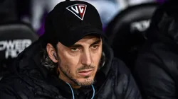 Zubeldía aún no define su futuro y es tentado por Colo Colo.