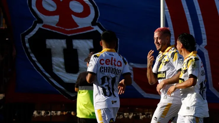 El histórico azul se las canta claritas a Rodrigo Holgado