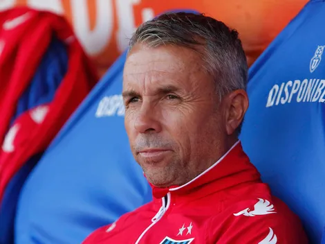 “Tráigame la 19”: la reacción de los hinchas de la U a la llegada de Gustavo Álvarez