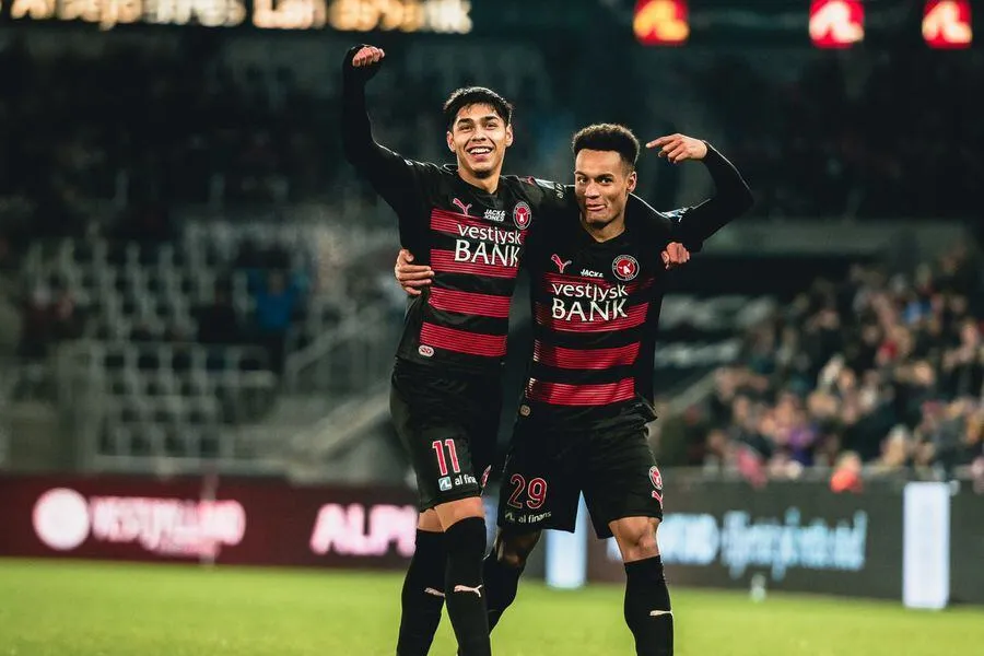 La Joya de Hijuelas ya brilla en Europa (Midtjylland)