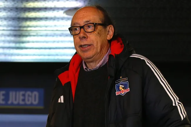 Rápidamente los hinchas albos criticaron las palabras del mandamás albo | FOTO: Sebastian Cisternas/Photosport