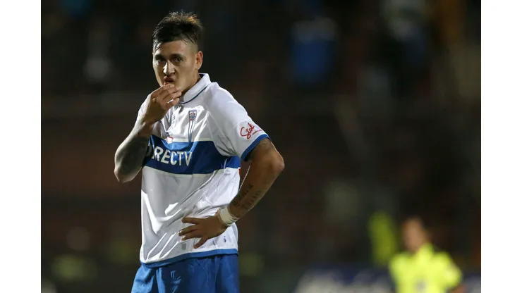 Nicolás Castillo recibe apoyo de histórico de la Universidad Católica (Foto: Photosport)