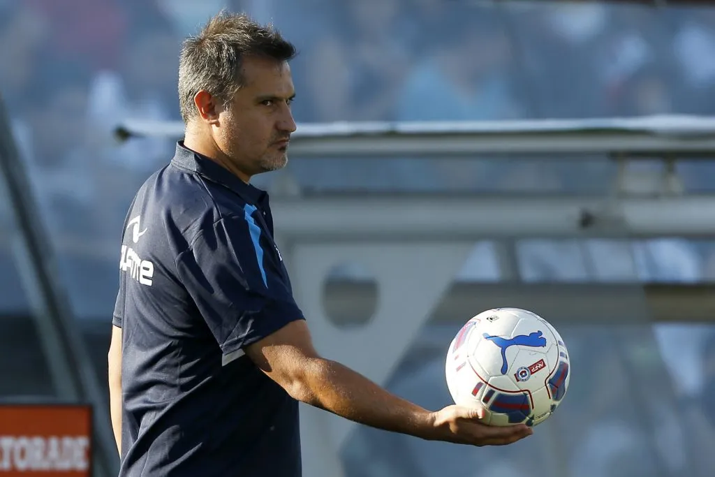 Fernando Vergara reconoce que le gustaría volver al estadio Monumental para entrenar a Colo Colo (Foto: Photosport)
