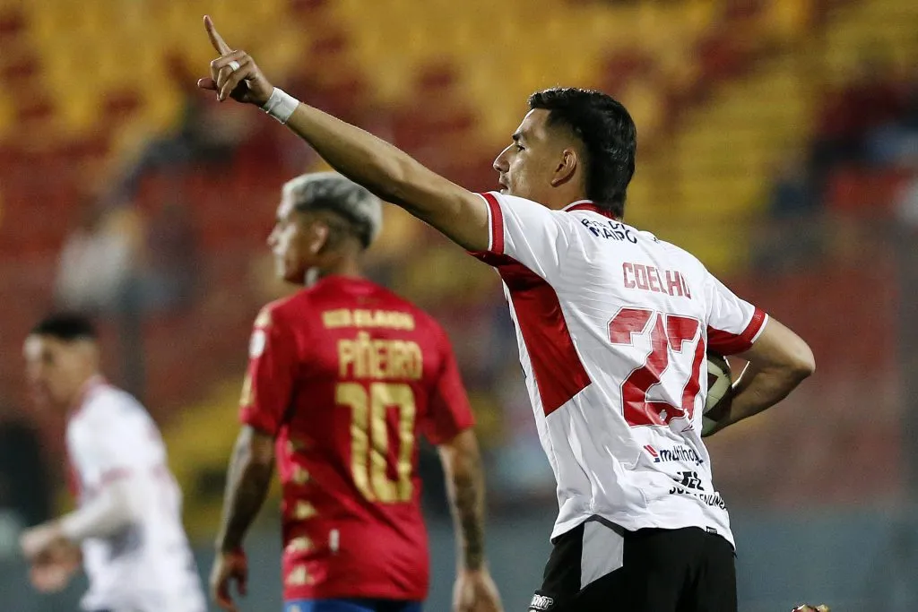 DIego Coelho aún no sabe que pasa con su futuro (Photosport)