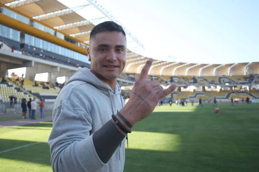 El portero estaría viviendo sus últimos días en la U (Photosport)