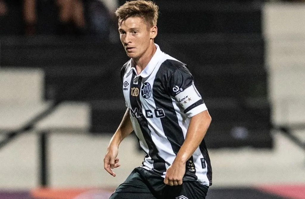 Bruno Veglio es el jugador que suena fuerte en Cobreloa (Instagram @VeglioColo11)