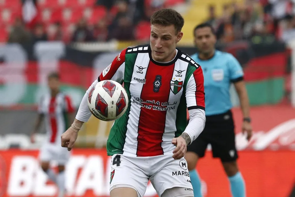 Bruno Barticciotto fue uno de los grandes anhelos de Gustavo Quinteros en Colo Colo. (Foto: Javier Salvo/Photosport)